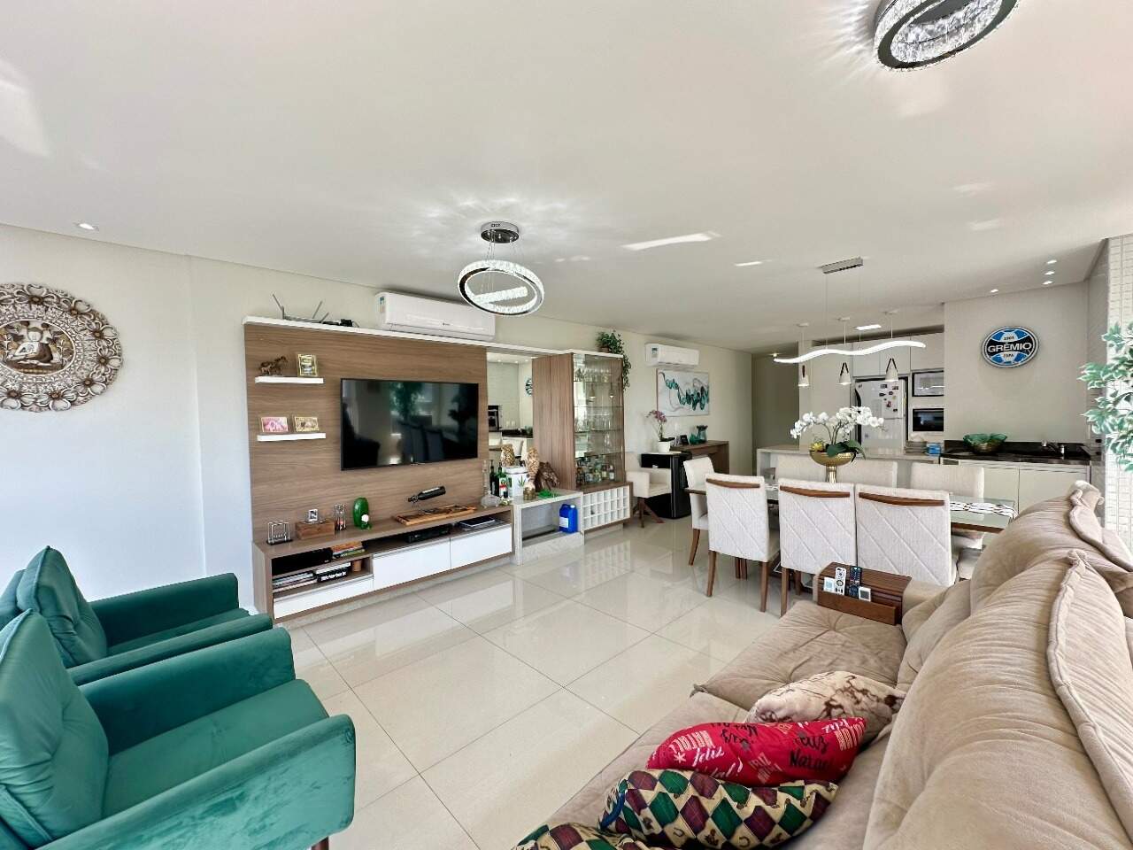 Apartamento à venda no Zona Nova: 