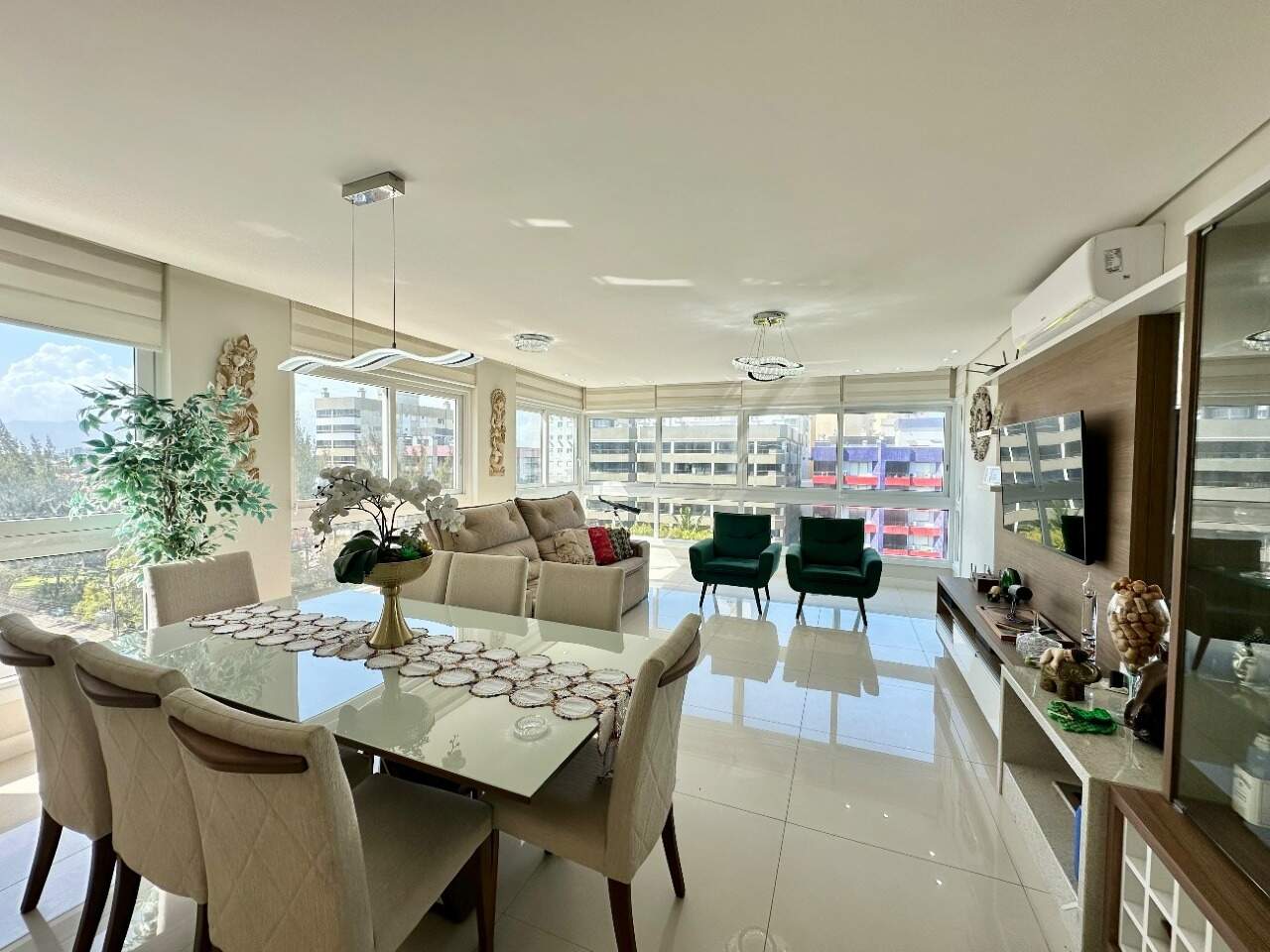 Apartamento à venda no Zona Nova: 