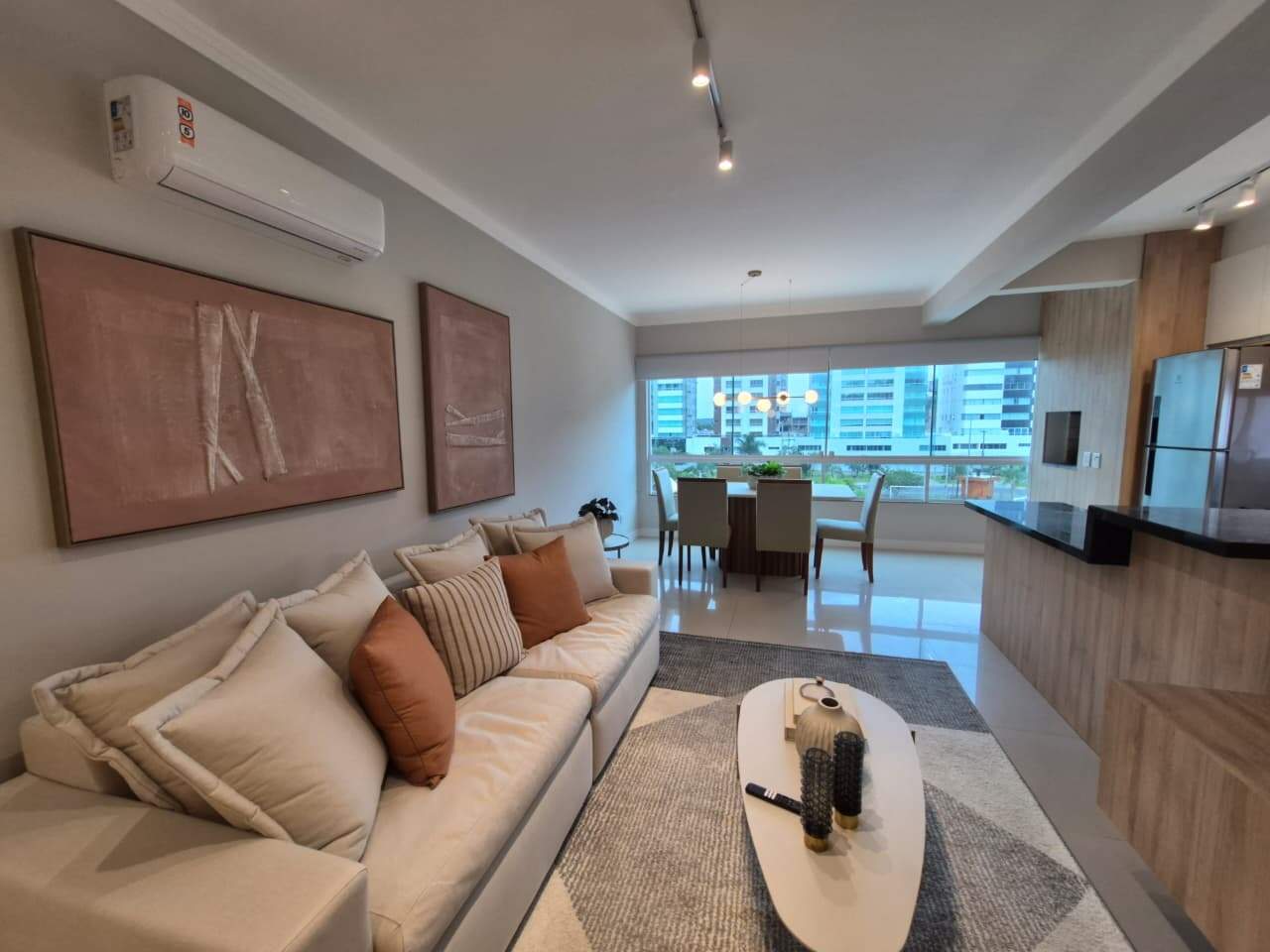 Apartamento à venda no Zona Nova: 