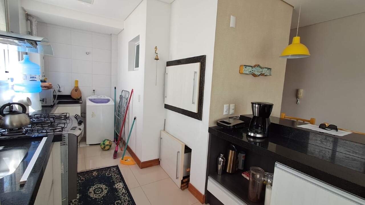 Apartamento à venda no Zona Nova: 
