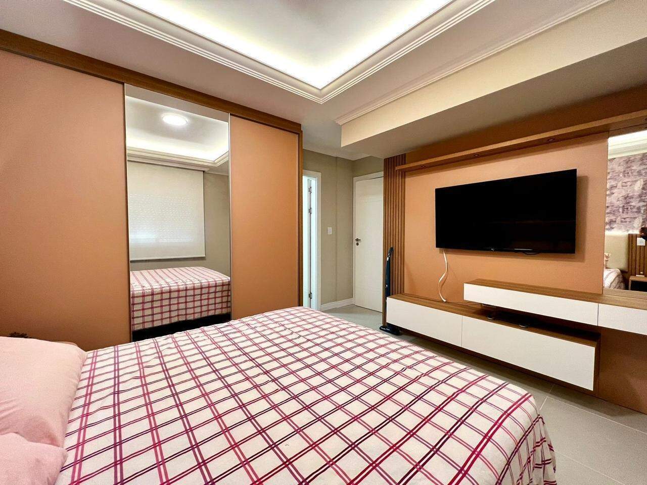 Apartamento à venda no Zona Nova: 