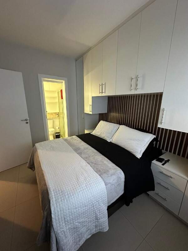 Apartamento à venda no Zona Nova: 
