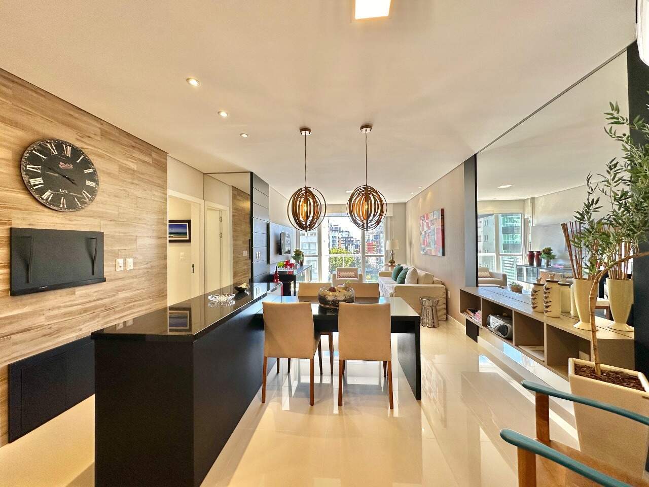 Apartamento à venda no Zona Nova: 