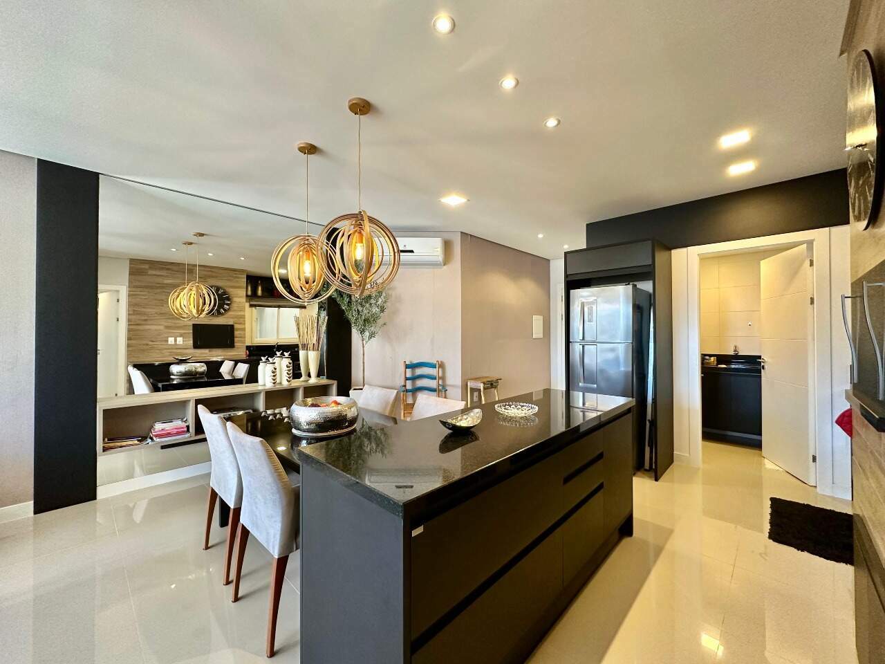 Apartamento à venda no Zona Nova: 