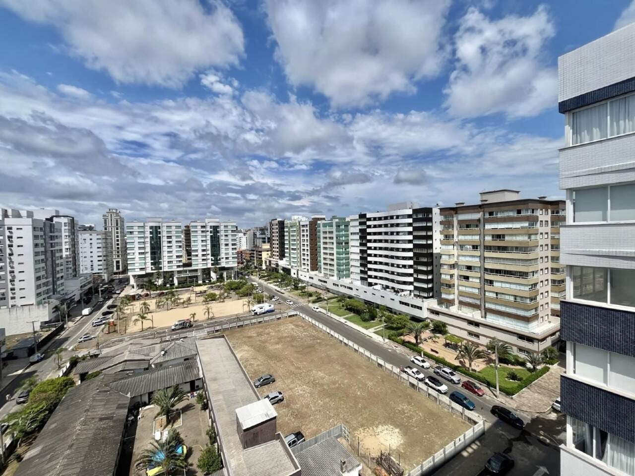 Apartamento à venda no Zona Nova: 