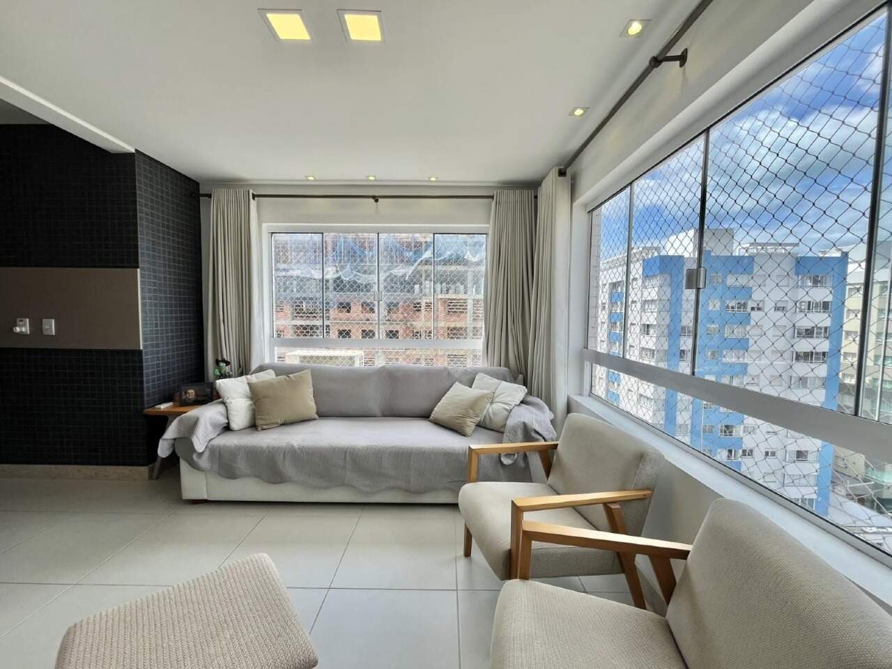Apartamento à venda no Zona Nova: 