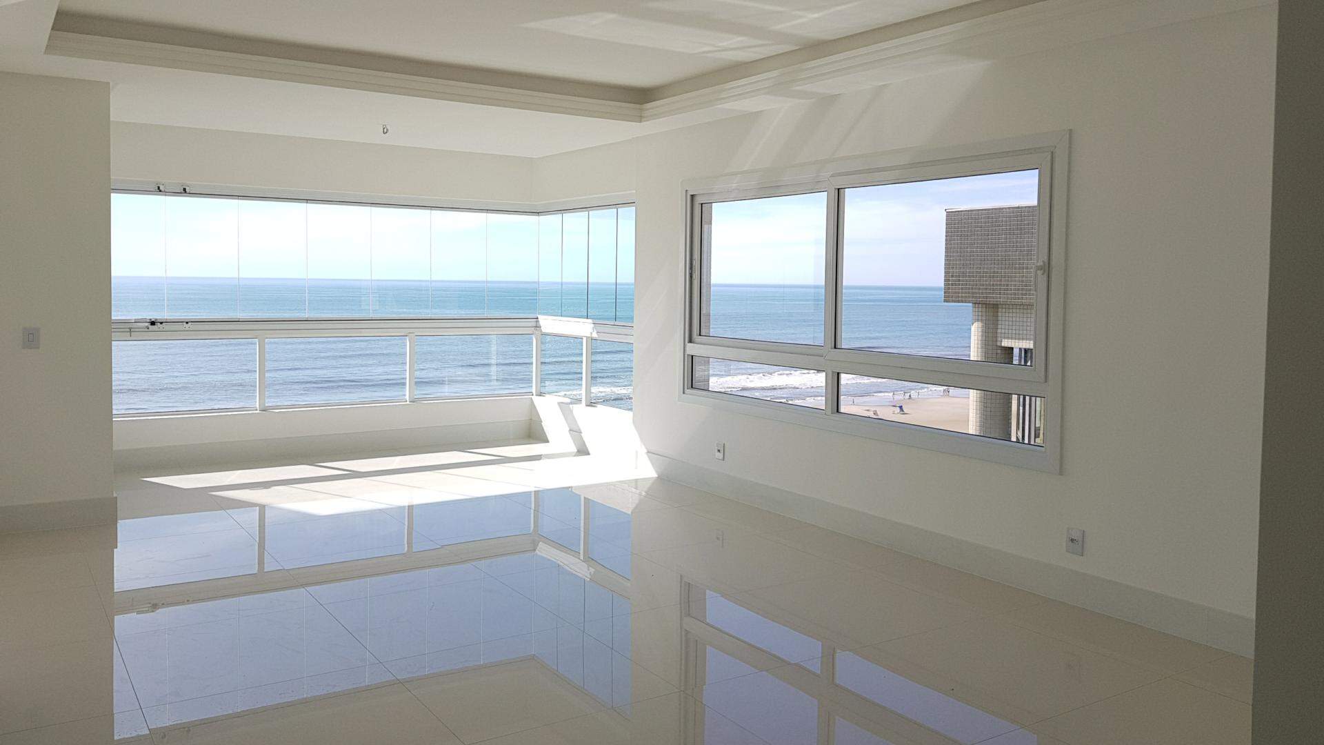 Apartamento à venda no Navegantes: 