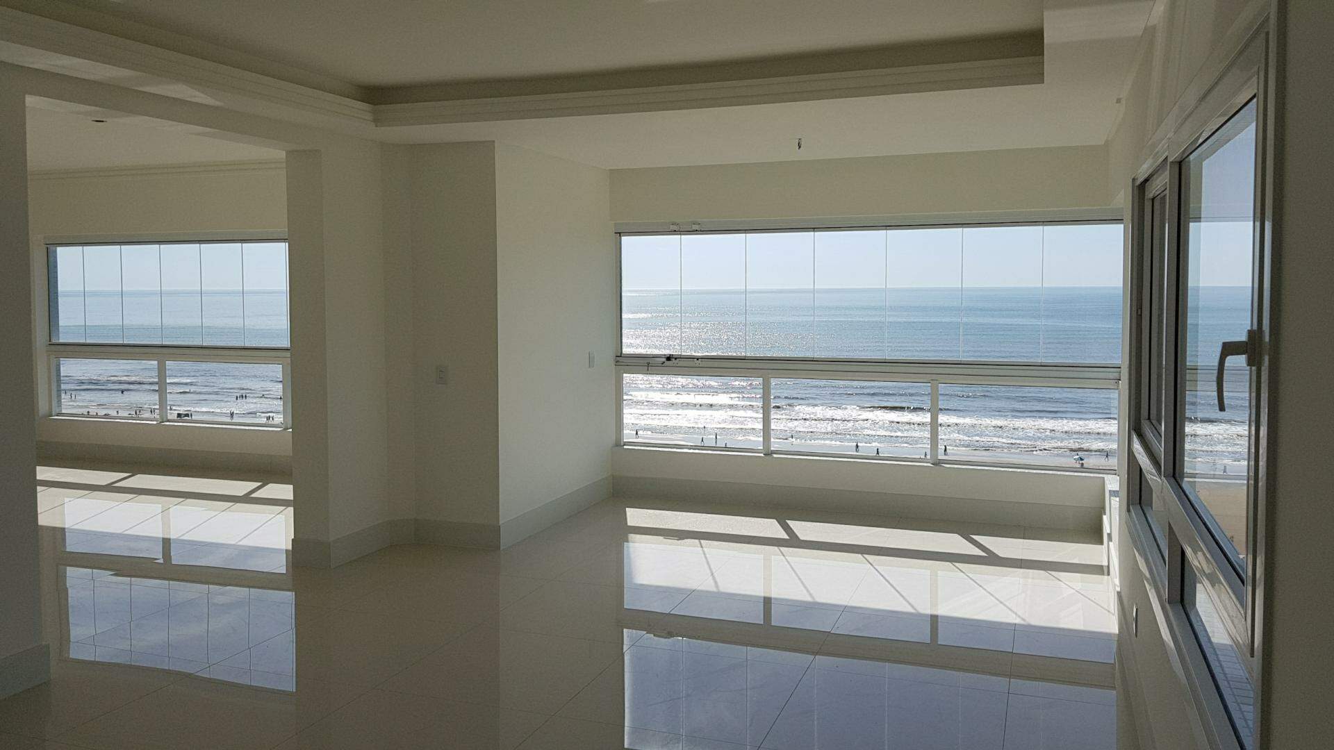 Apartamento à venda no Navegantes: 