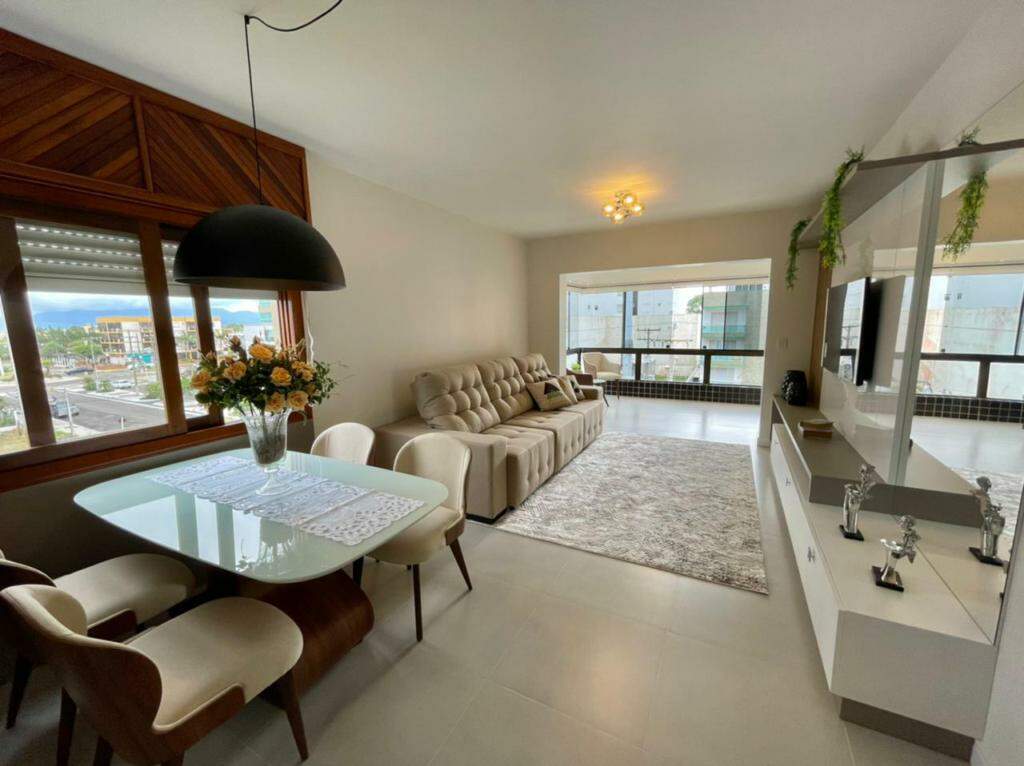 Apartamento à venda no Zona Nova: 