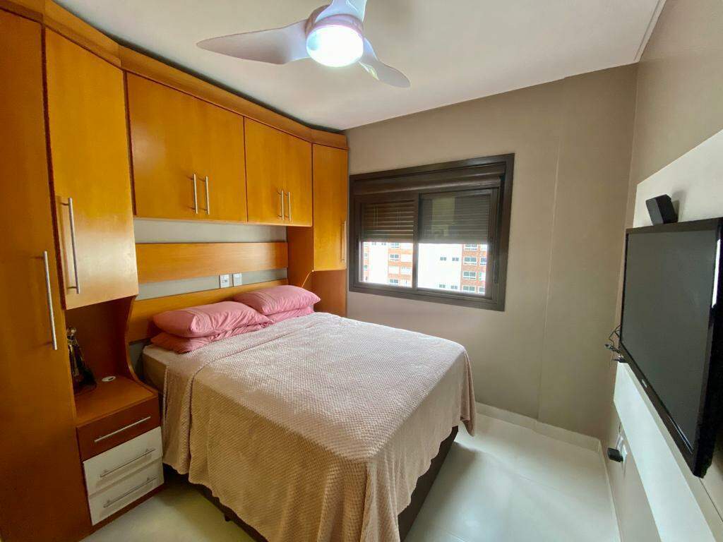 Apartamento à venda no Navegantes: 