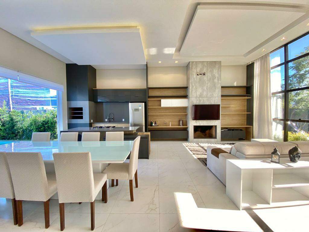 Casa em Condomínio à venda no Dubai Resort : 