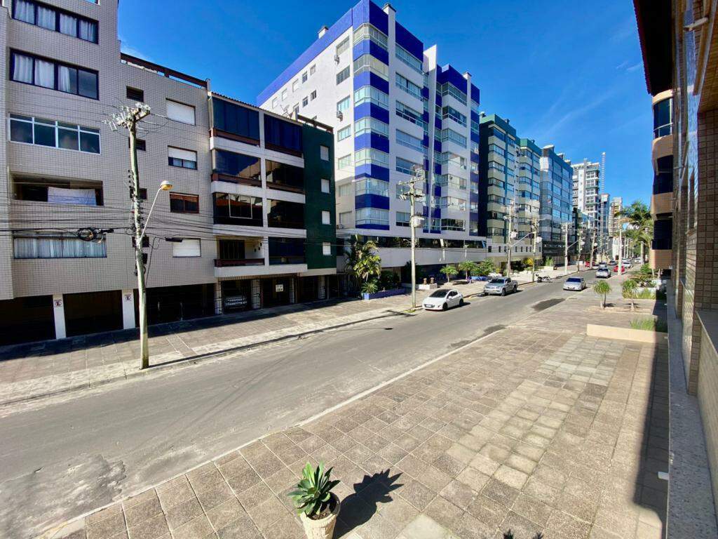 Apartamento à venda no Zona Nova: 