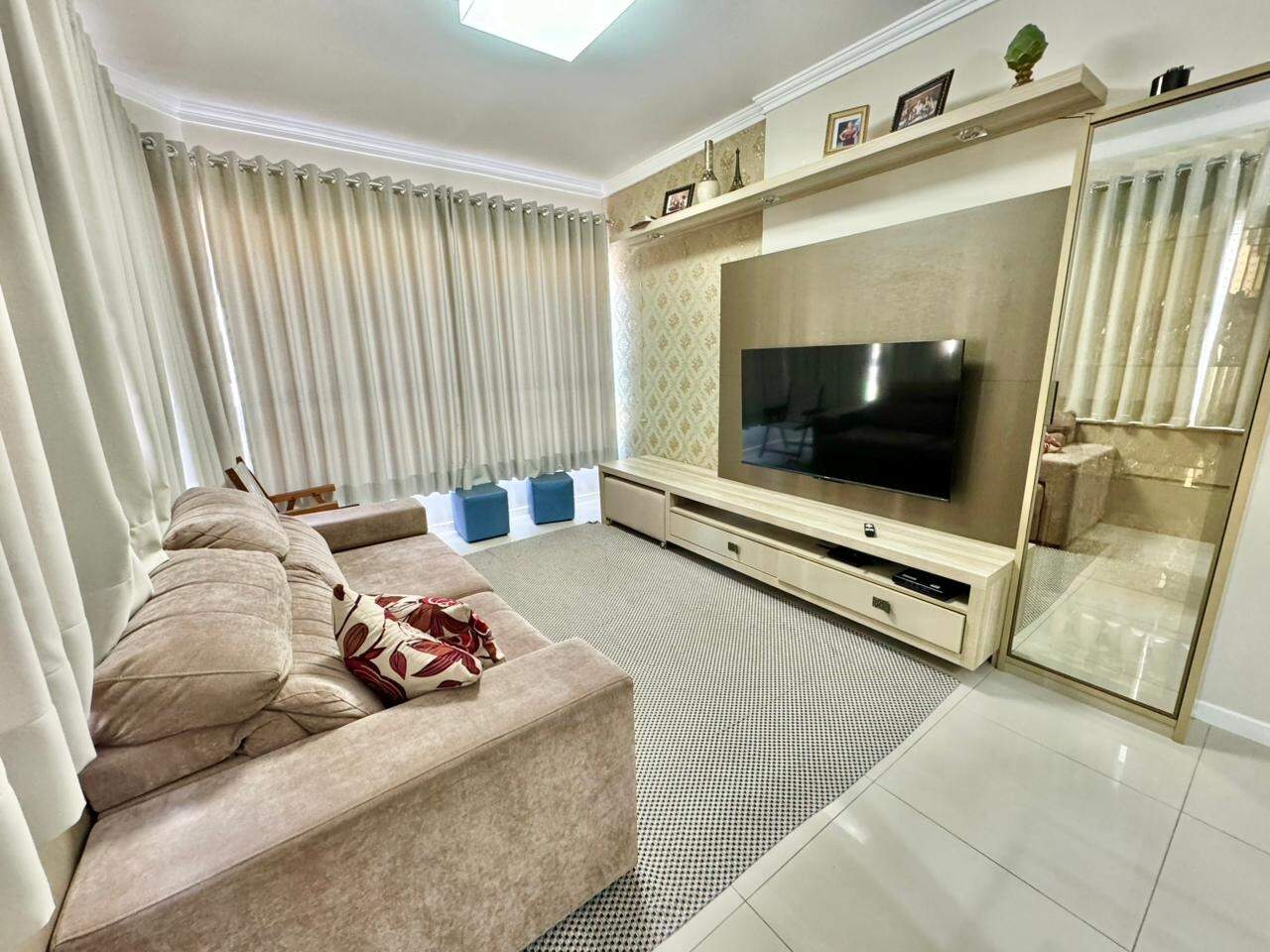 Apartamento à venda no Zona Nova: 