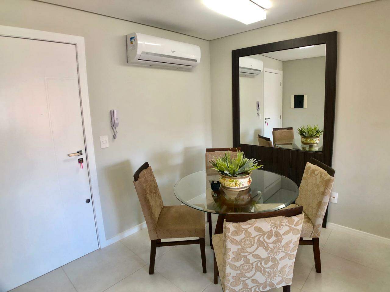 Apartamento à venda no Navegantes: 