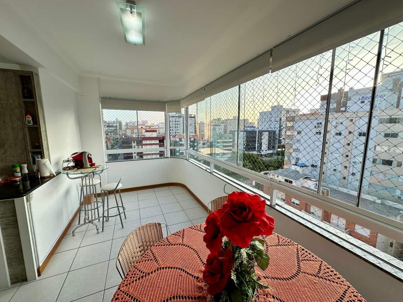 Apartamento à venda no Zona Nova: 