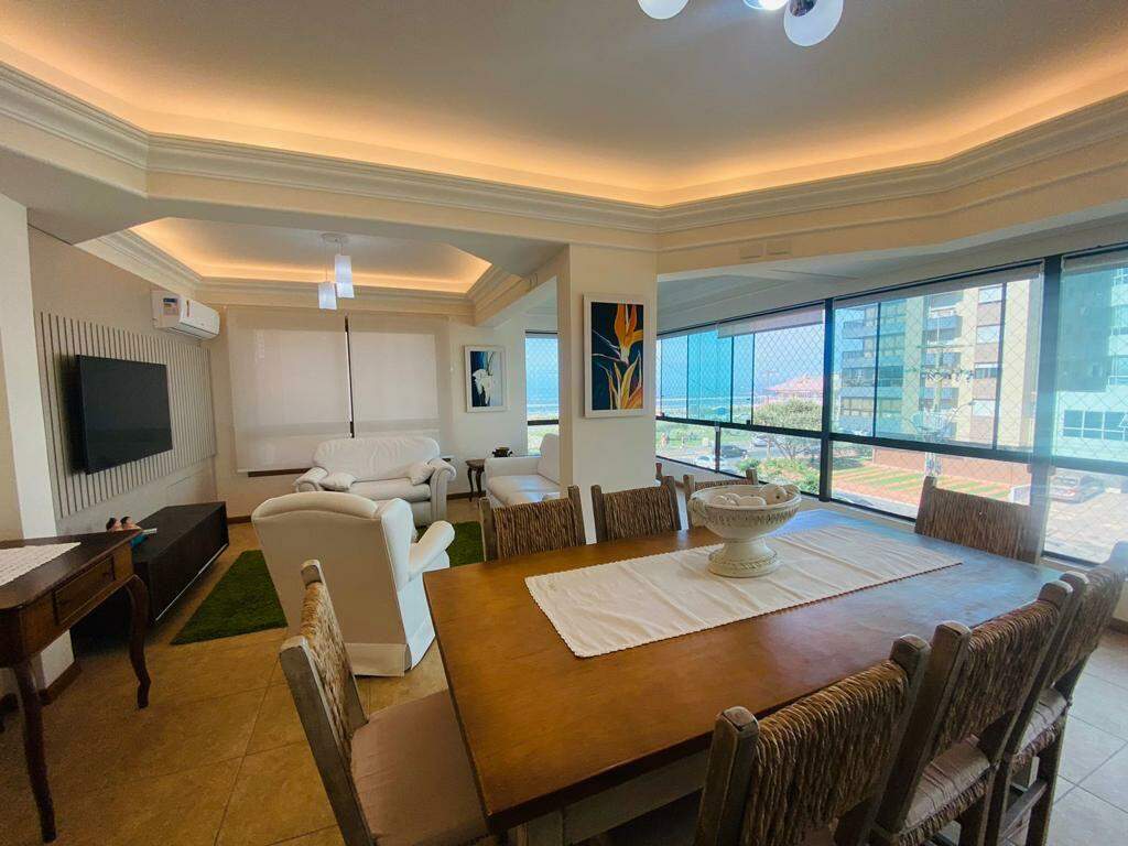 Apartamento à venda no Zona Nova: 
