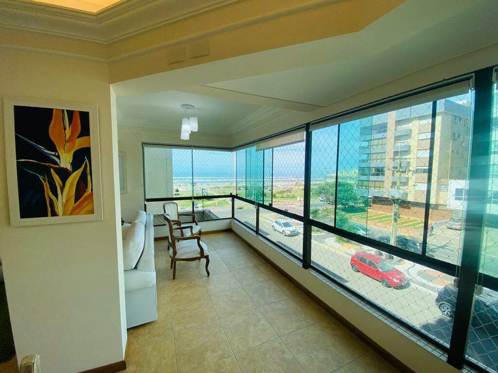 Apartamento à venda no Zona Nova: 
