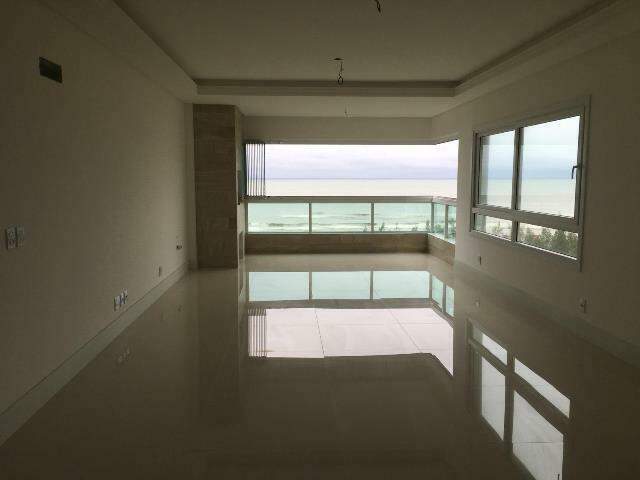 Apartamento à venda no Navegantes: 