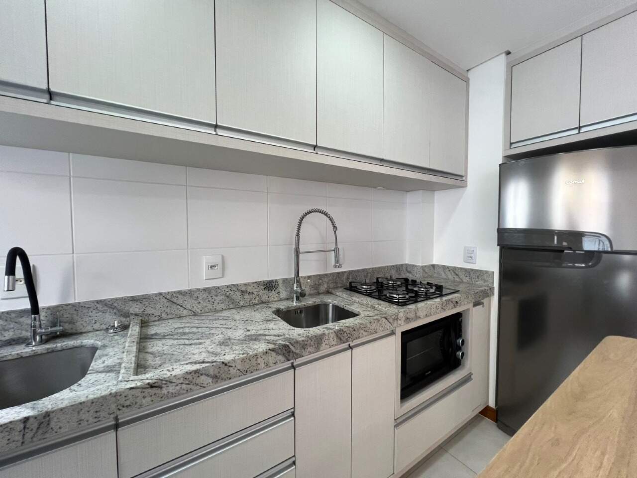 Apartamento à venda no Zona Nova: 