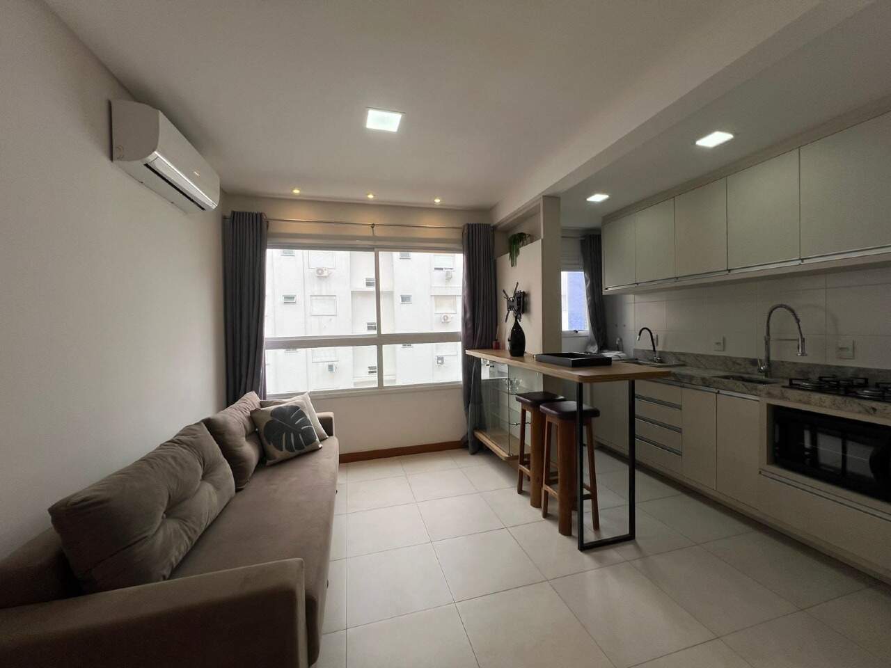 Apartamento à venda no Zona Nova: 