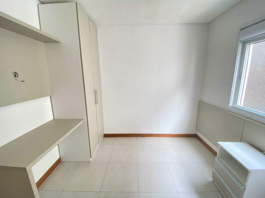 Apartamento à venda no Zona Nova: 