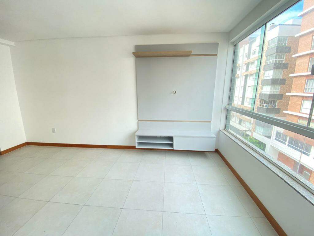 Apartamento à venda no Zona Nova: 