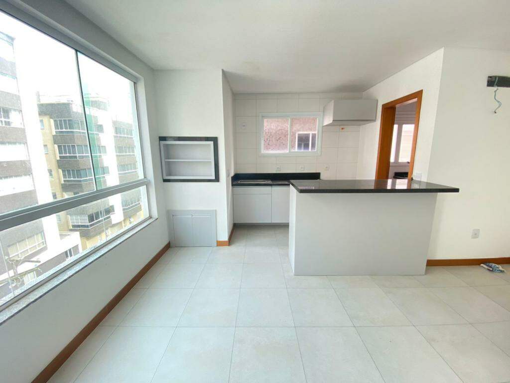 Apartamento à venda no Zona Nova: 
