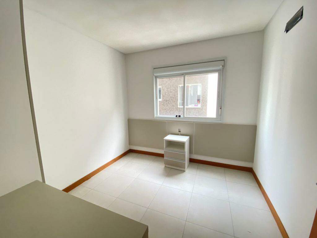Apartamento à venda no Zona Nova: 