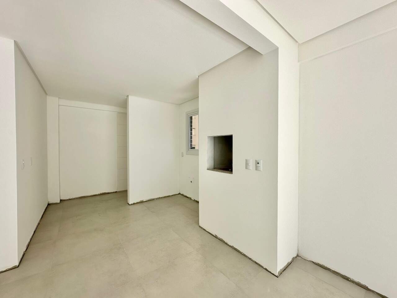 Apartamento à venda no Zona Nova: 