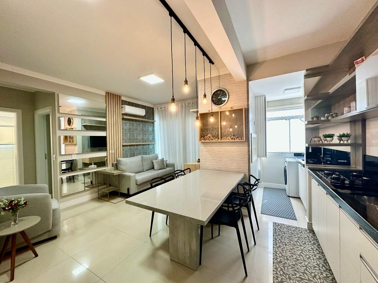 Apartamento à venda no Zona Nova: 