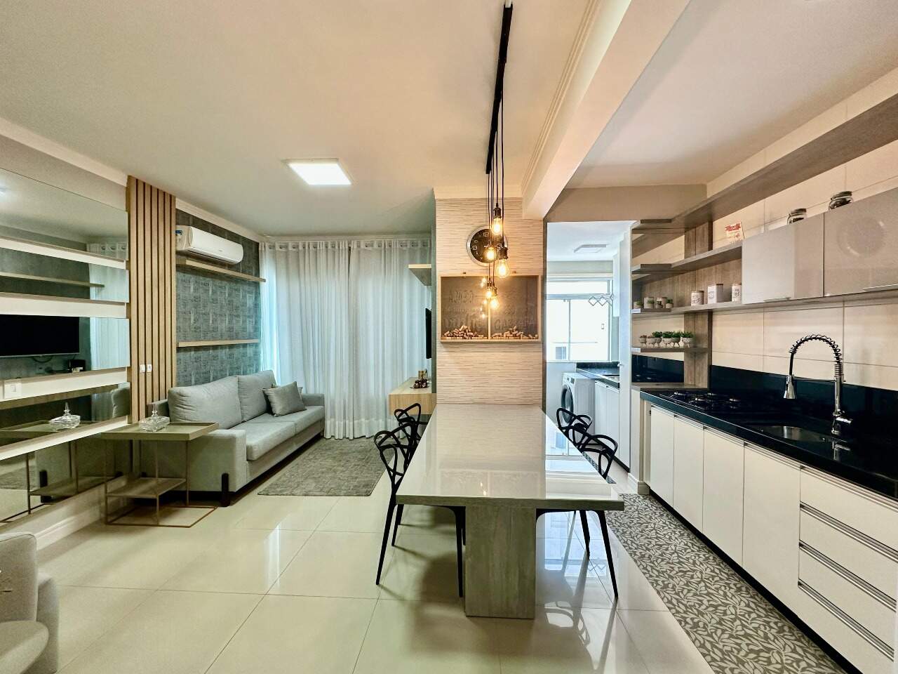 Apartamento à venda no Zona Nova: 