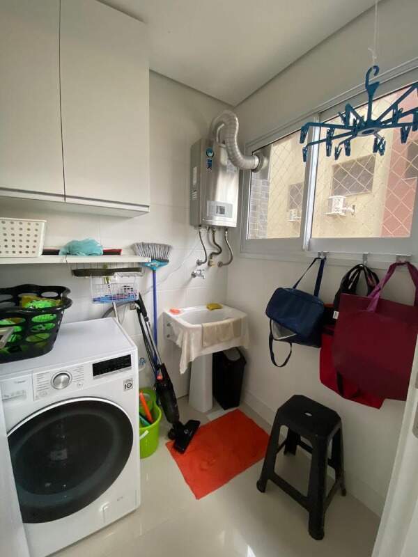 Apartamento à venda no Navegantes: 