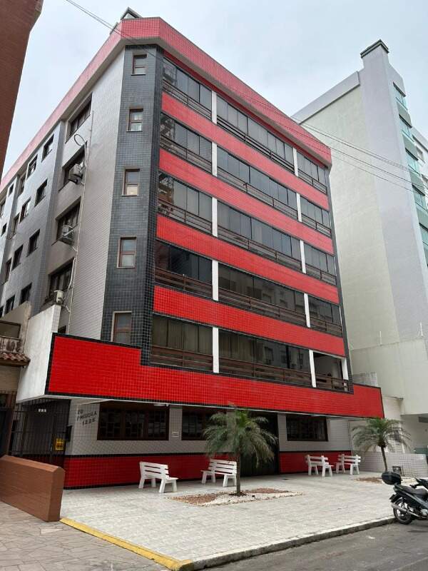 Apartamento à venda no Zona Nova: 