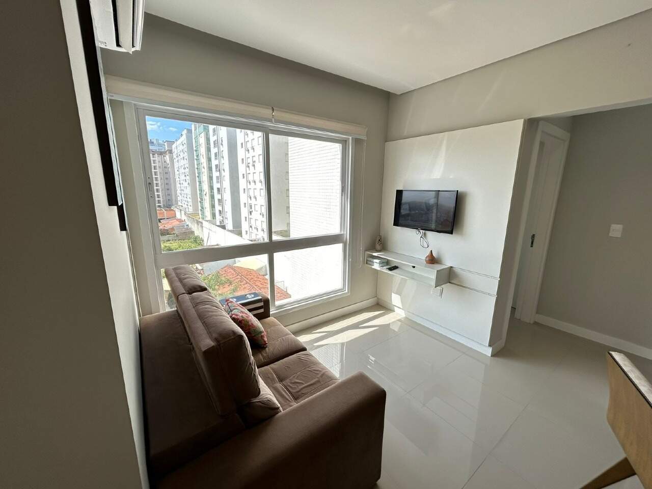 Apartamento à venda no Zona Nova: 