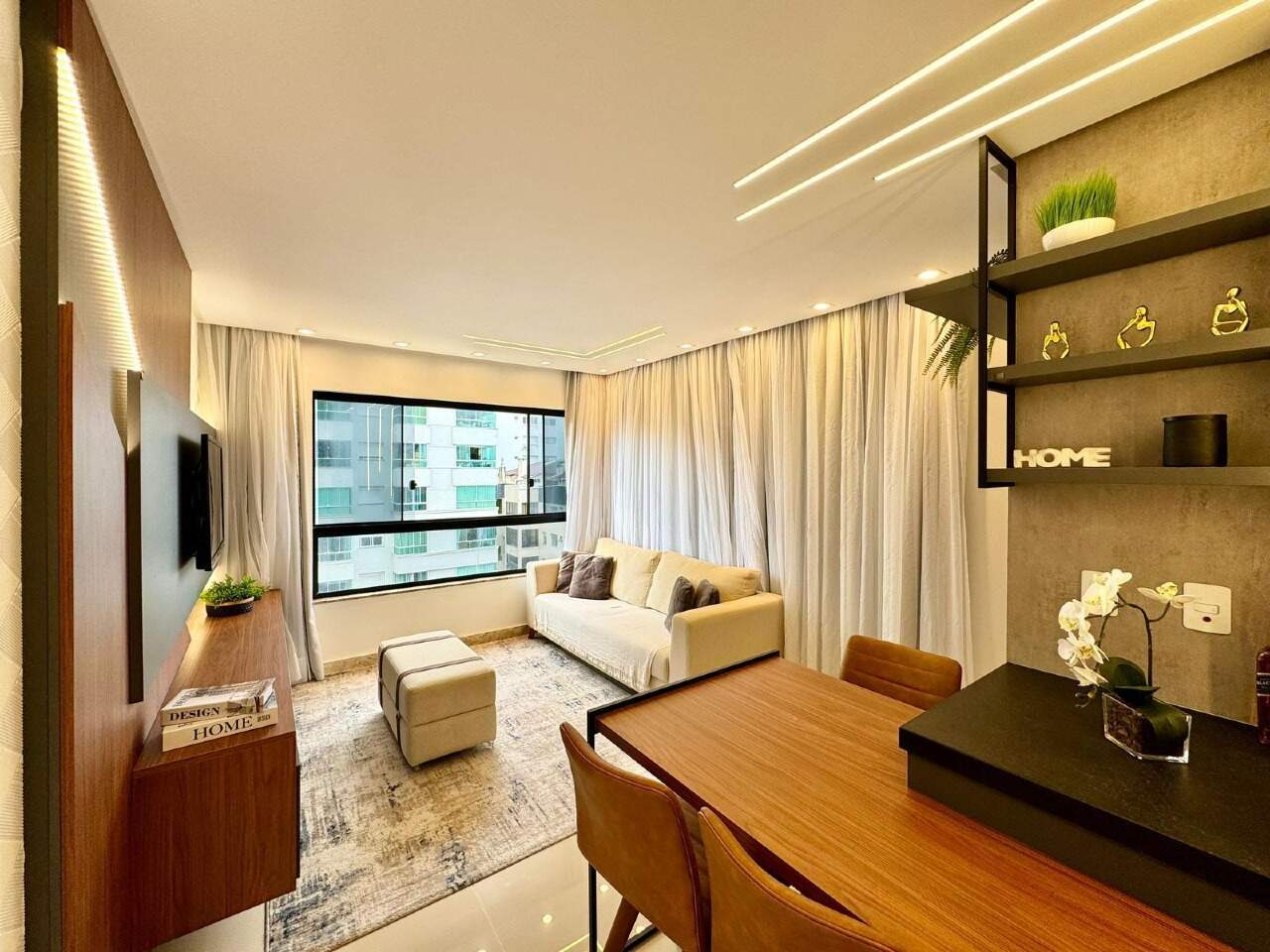 Apartamento à venda no Zona Nova: 