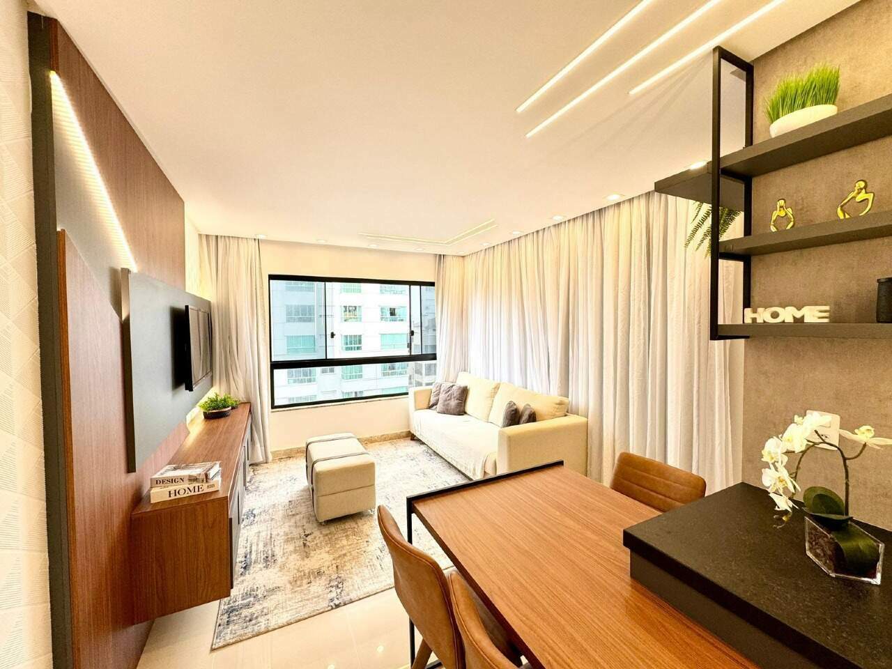 Apartamento à venda no Zona Nova: 