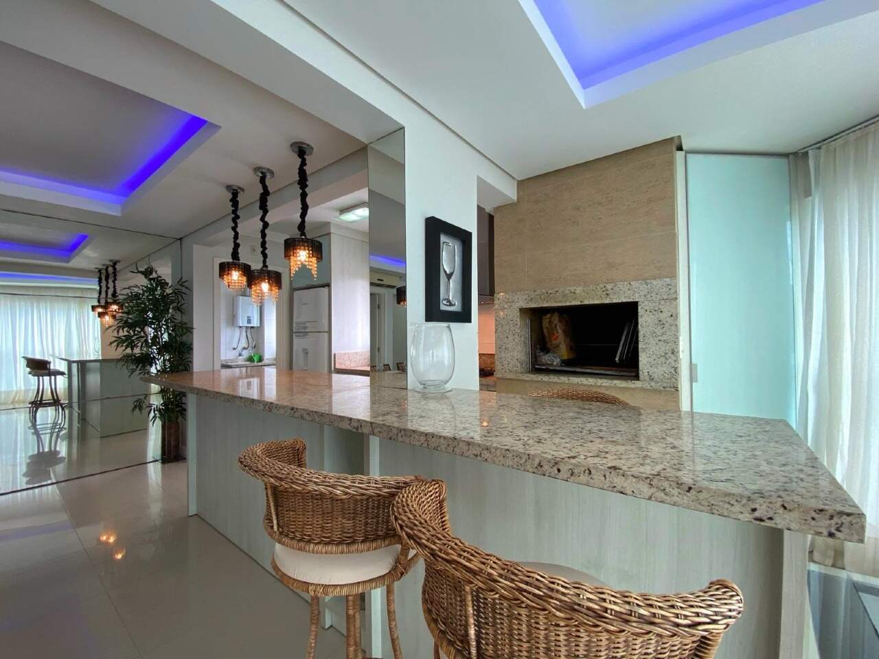 Apartamento à venda no Zona Nova: 