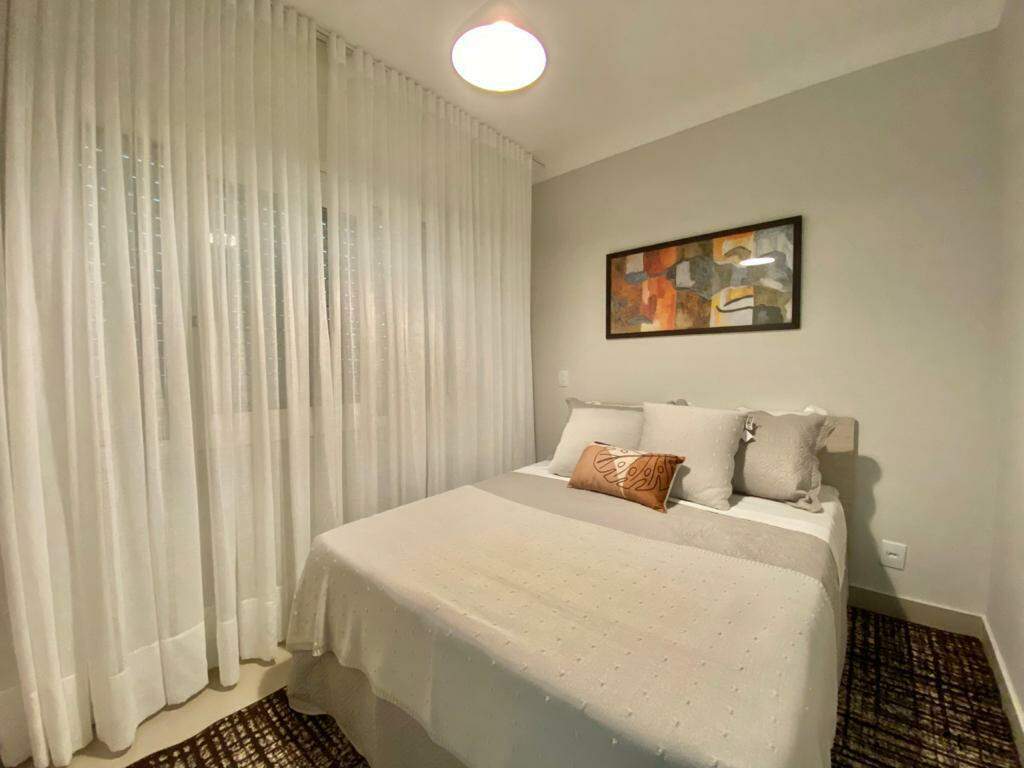 Apartamento à venda no Zona Nova: 