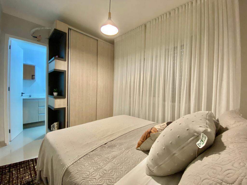 Apartamento à venda no Zona Nova: 