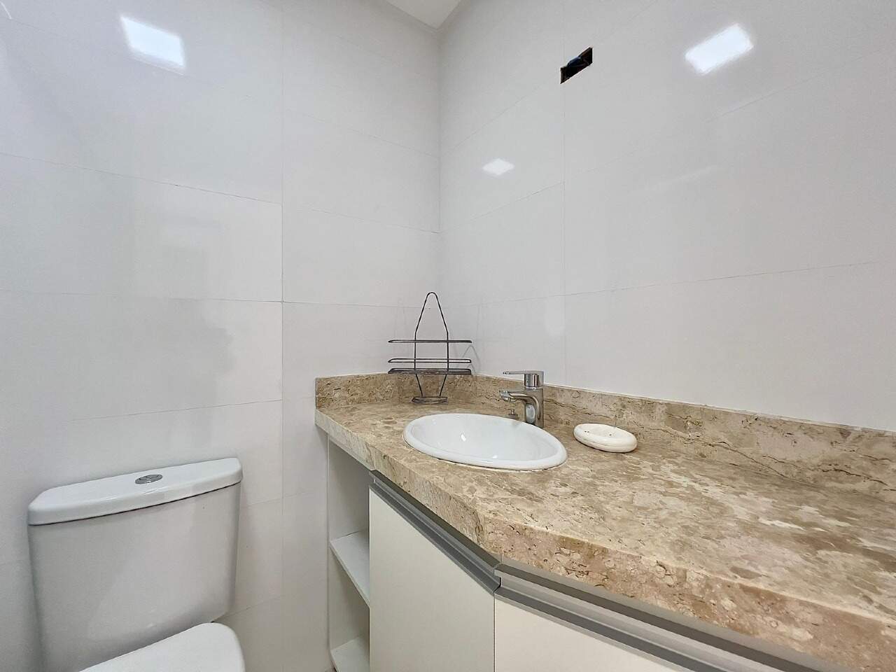 Apartamento à venda no Zona Nova: 