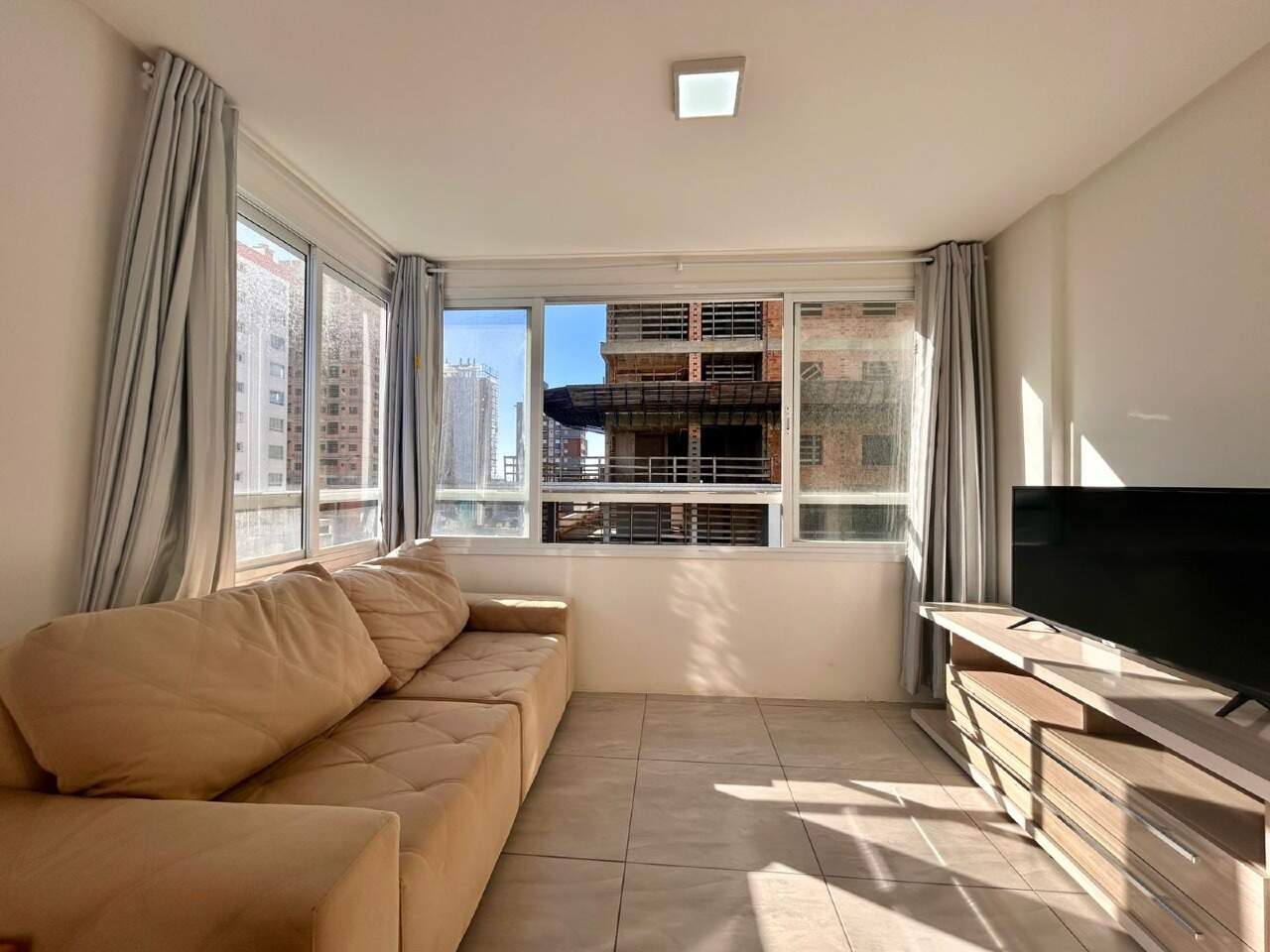 Apartamento à venda no Zona Nova: 