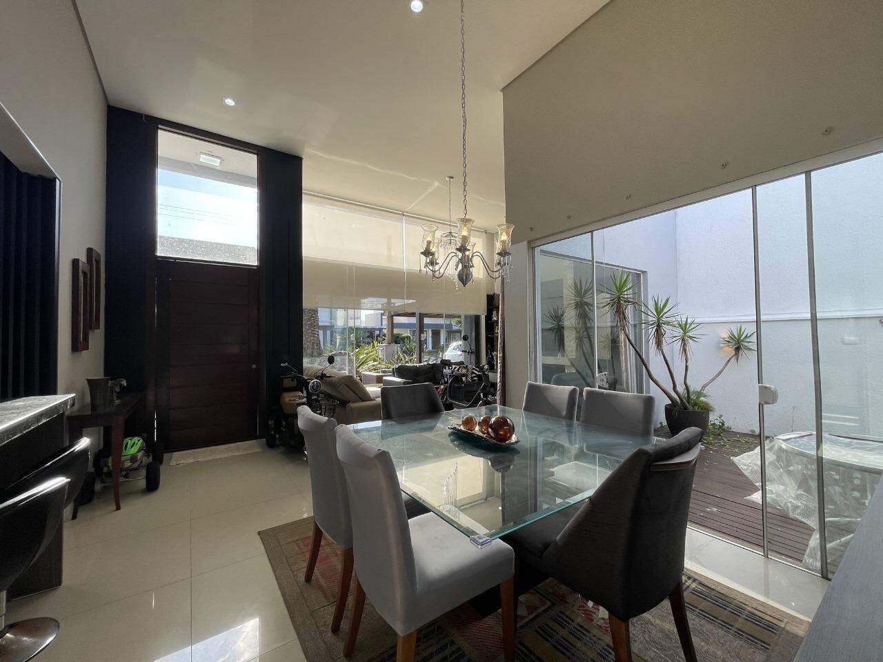 Casa em Condomínio à venda no Condado de Capão : 