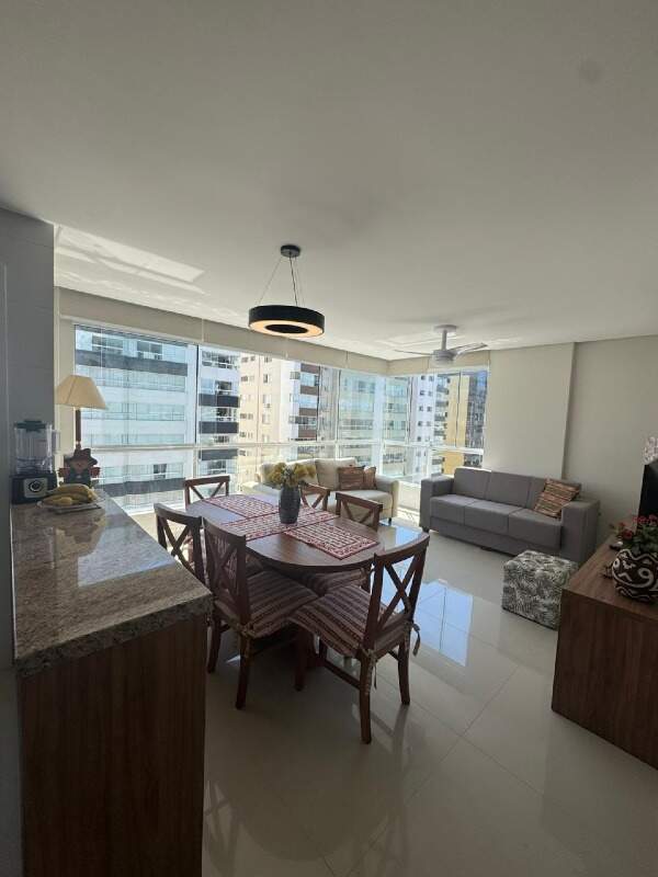 Apartamento à venda no Navegantes: 