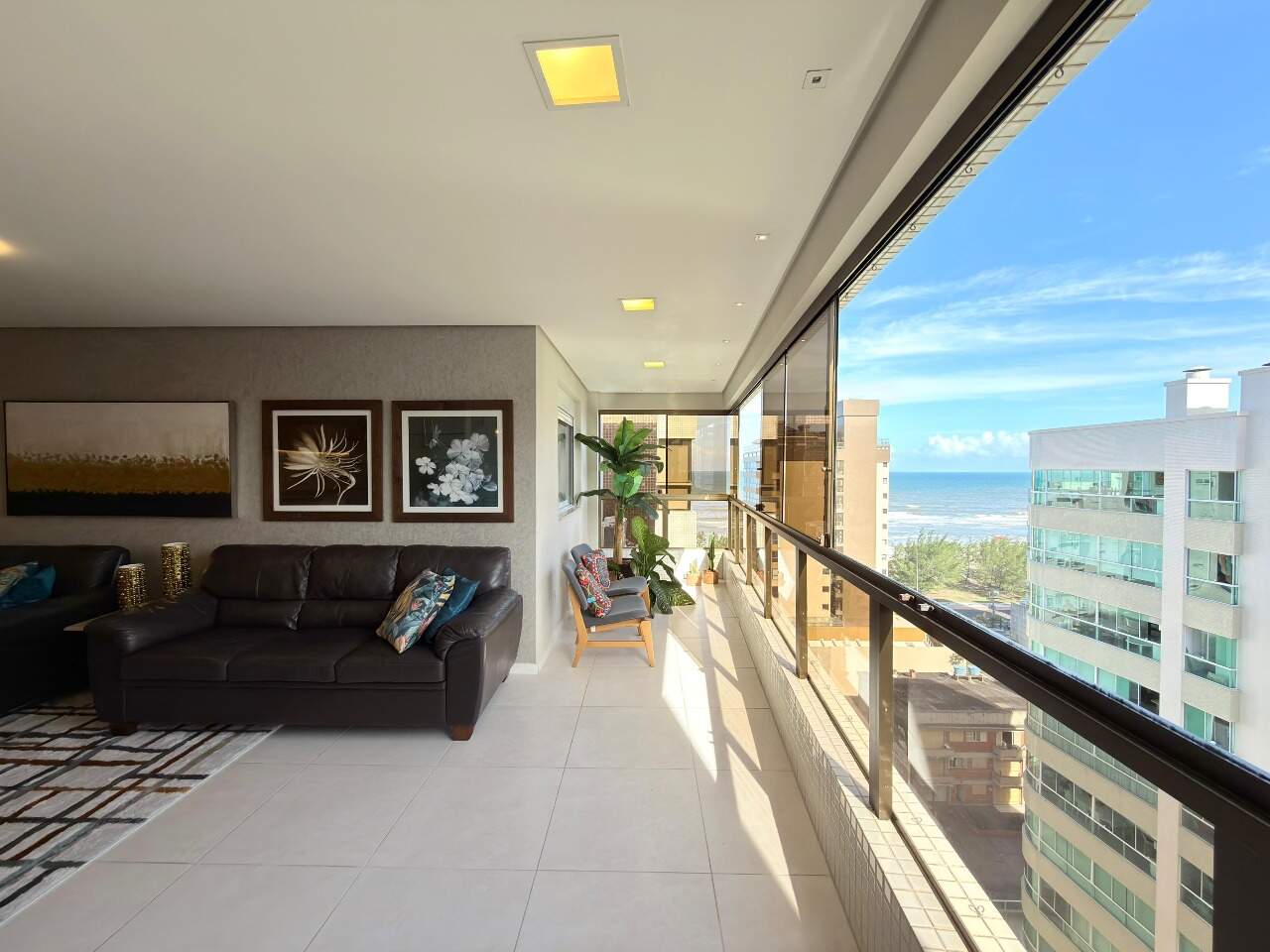 Apartamento à venda no Navegantes: 