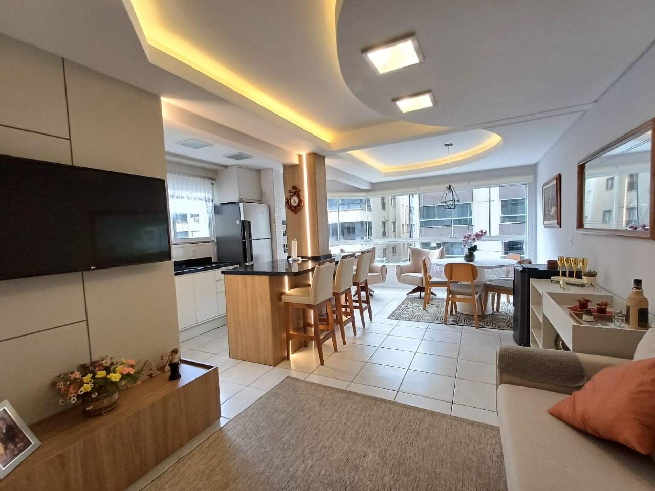 Apartamento à venda no Zona Nova: 