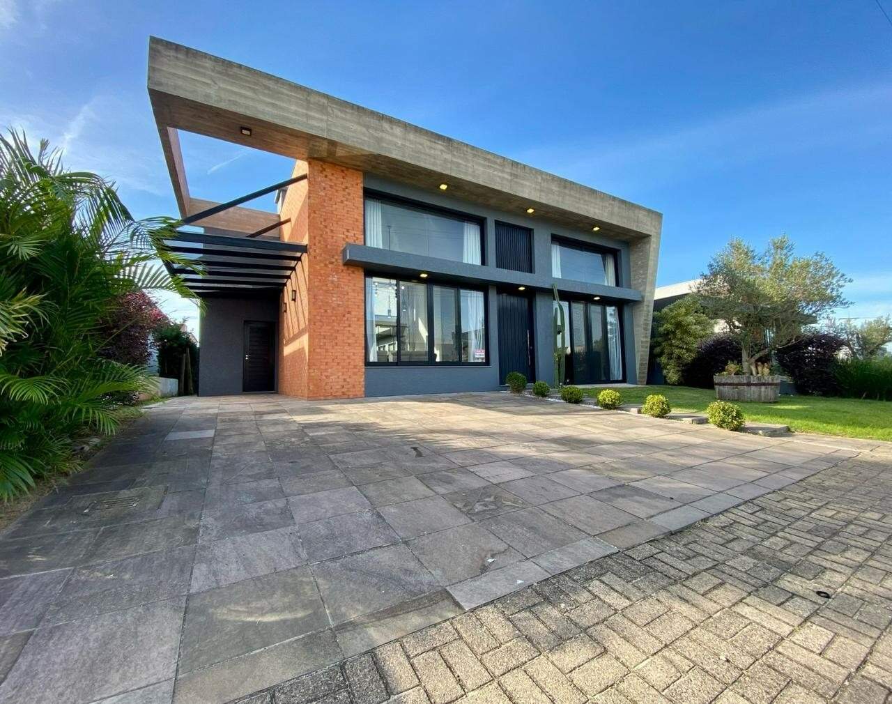 Casa em Condomínio à venda no Dubai Resort : 