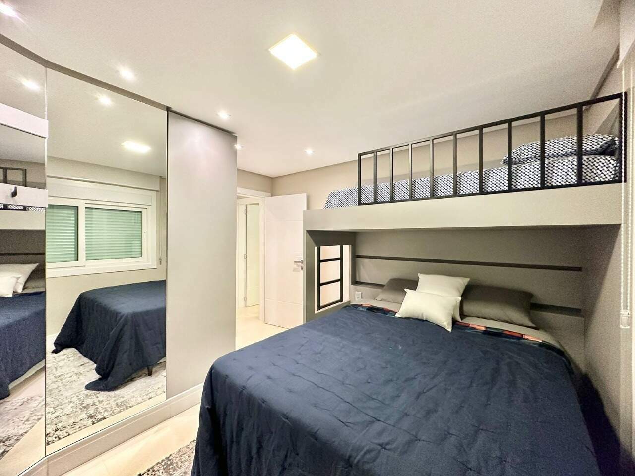 Apartamento à venda no Navegantes: 