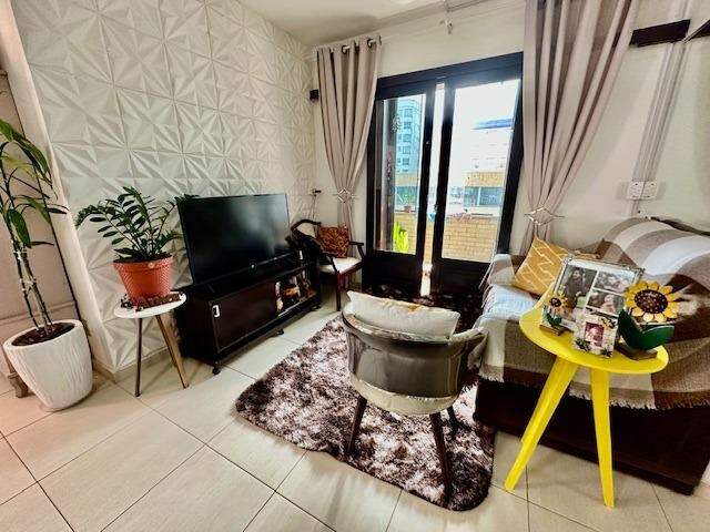 Apartamento à venda no Zona Nova: 