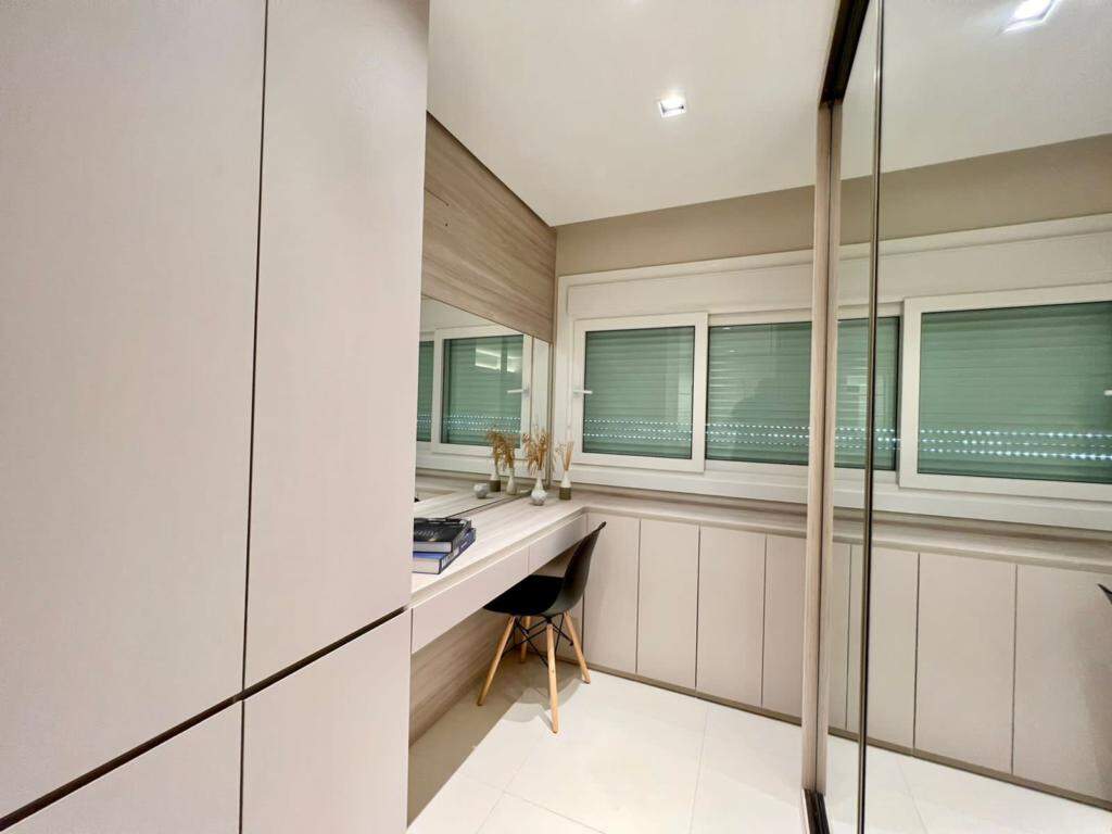 Apartamento à venda no Navegantes: 
