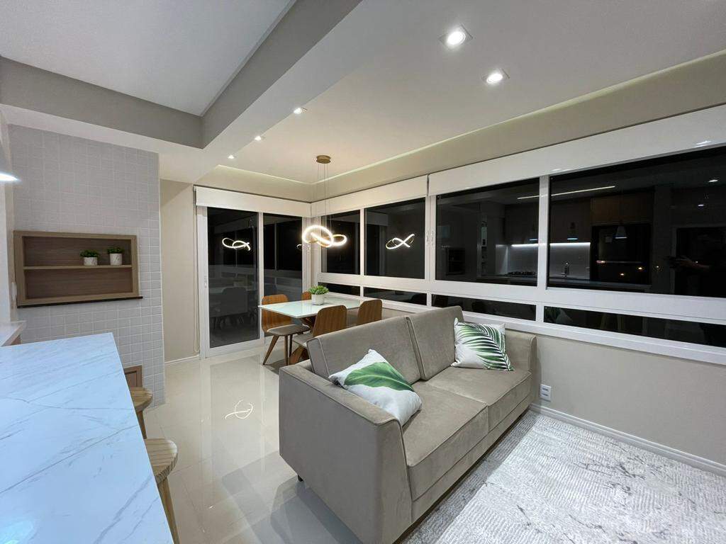 Apartamento à venda no Zona Nova: 